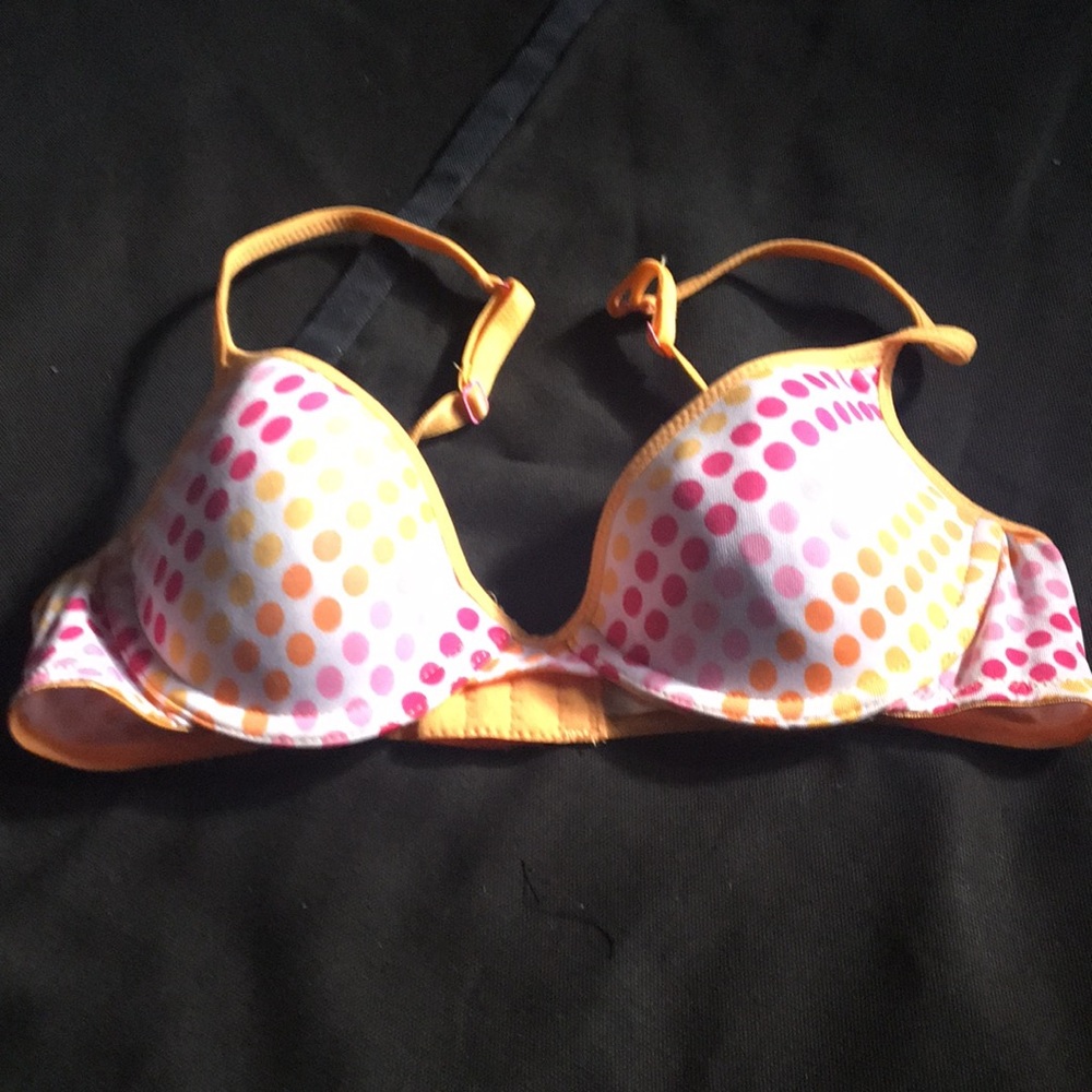Girls bra. 34 A, SO brand . Excellent condition.